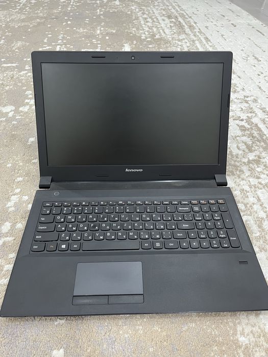 Ноутбук сатылады