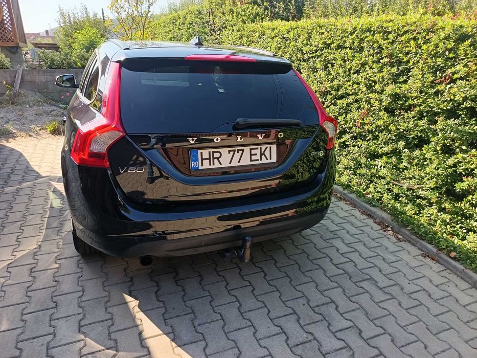 Masina Volvo V60