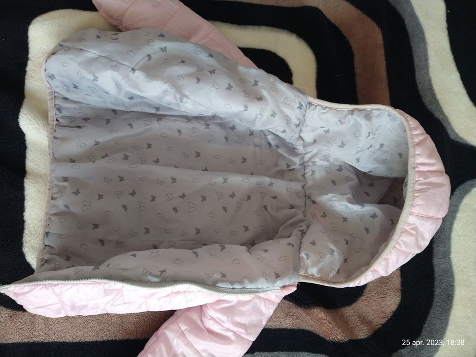 Vand geci copii 1-3 ani impecabile