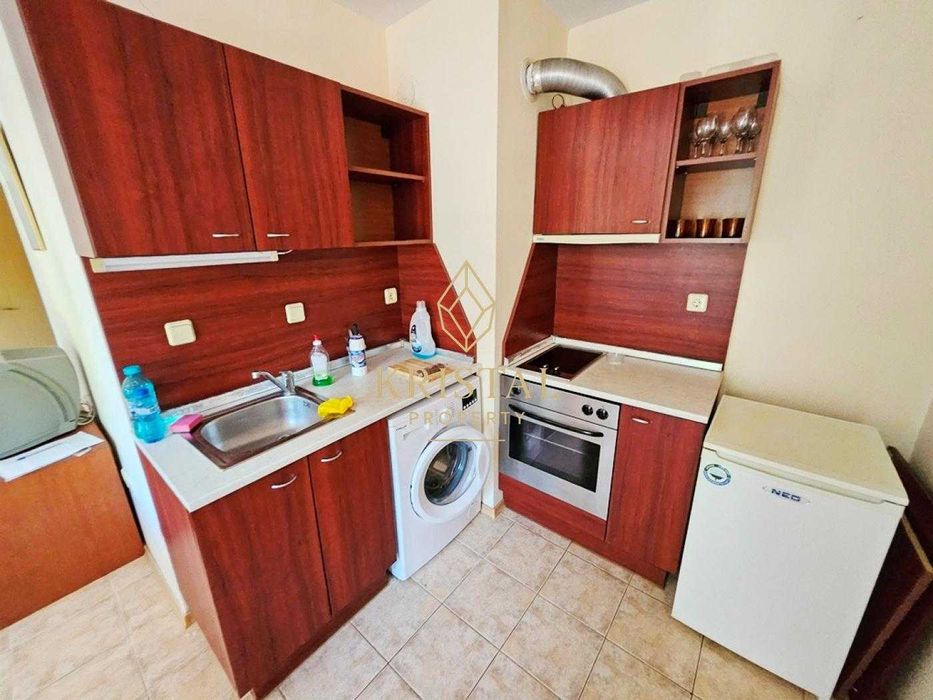 Продава се Двустаен апартамент в к.к. Слънчев бряг - 55 кв.м за 639 €/кв.м - Снимка #4