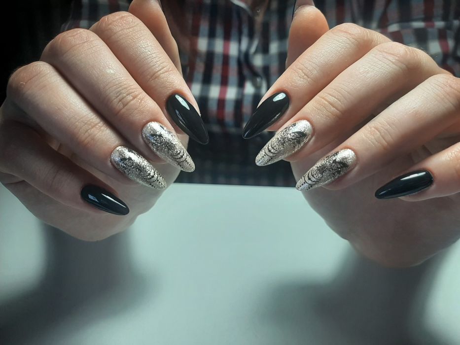 Маникюр, наращивание ногтей 4 мкр