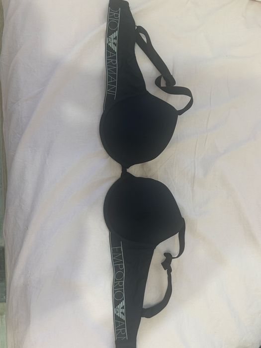 Повдигащ сутиен Armani 75C