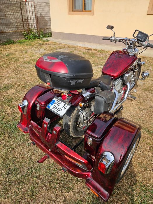 Trigg/Trike Honda VT 600 Shadow