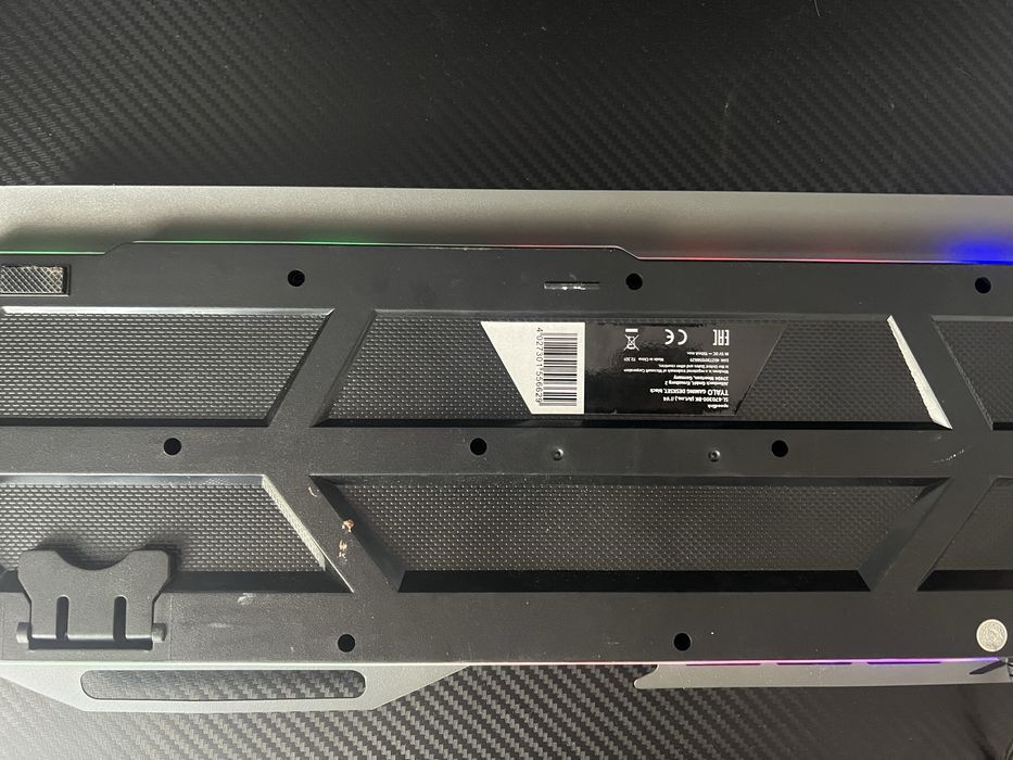 Tastatura tyalo cu fir