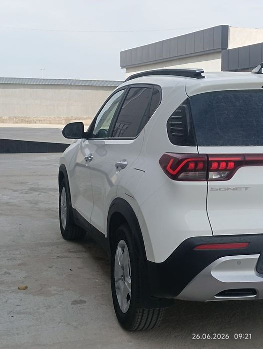 KIA Sonet sotiladi 180mln
