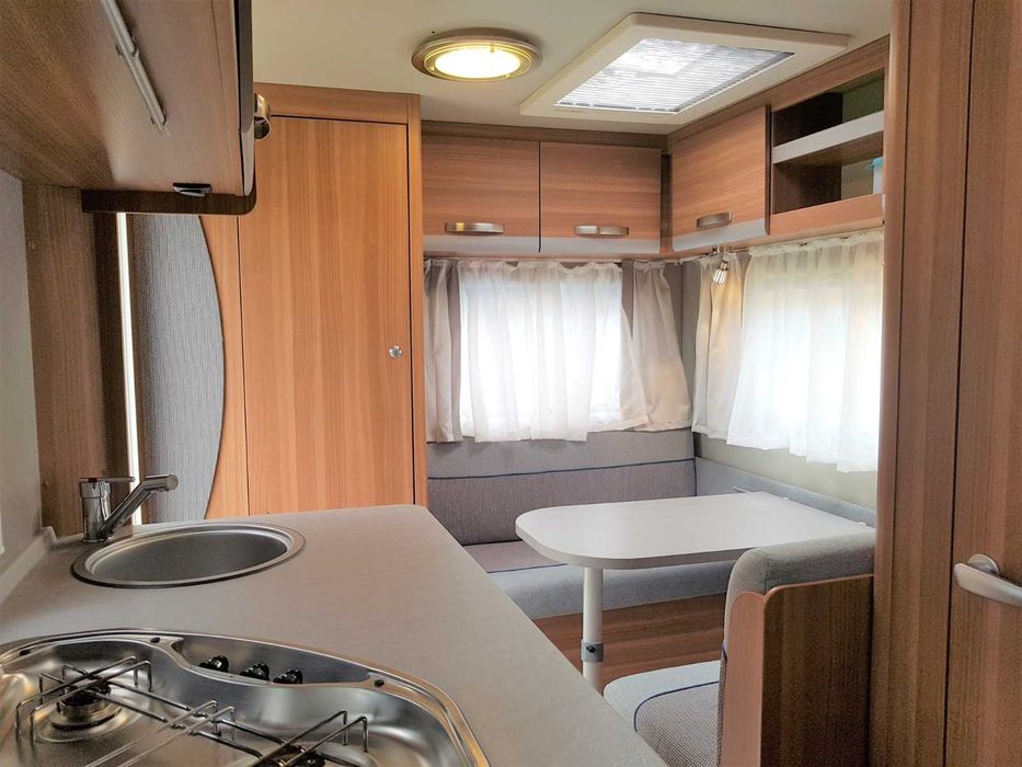Rulota WEINSBERG CARAONE 420 QD - 2020 complet echipata