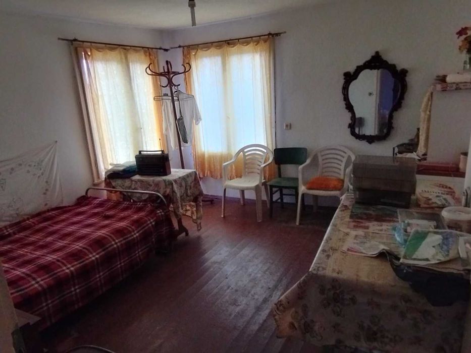 Продава се Къща в София, Център - 75 кв.м за 234 €/кв.м - Снимка #12