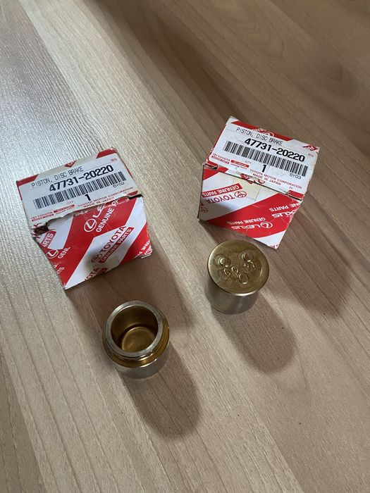 Колодки диски поршня суппорта задние