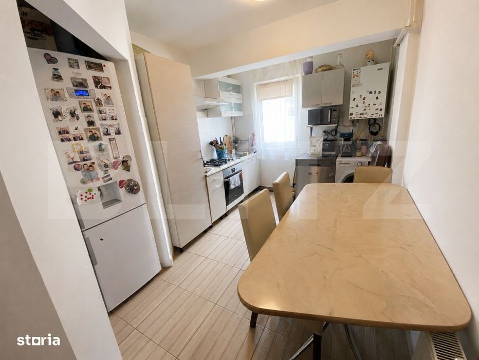 Apartament 2 camere, decomandat, 54 mp, 2 balcoane, Baciu, zona Regal