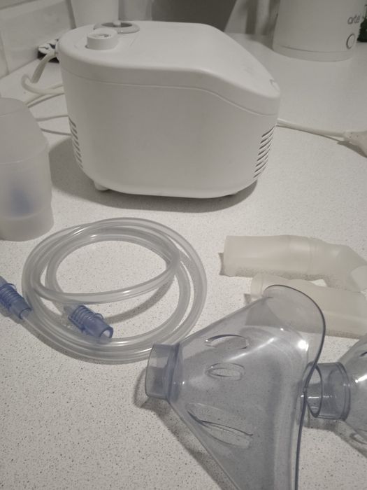 Ингалятор компрессорный Omron