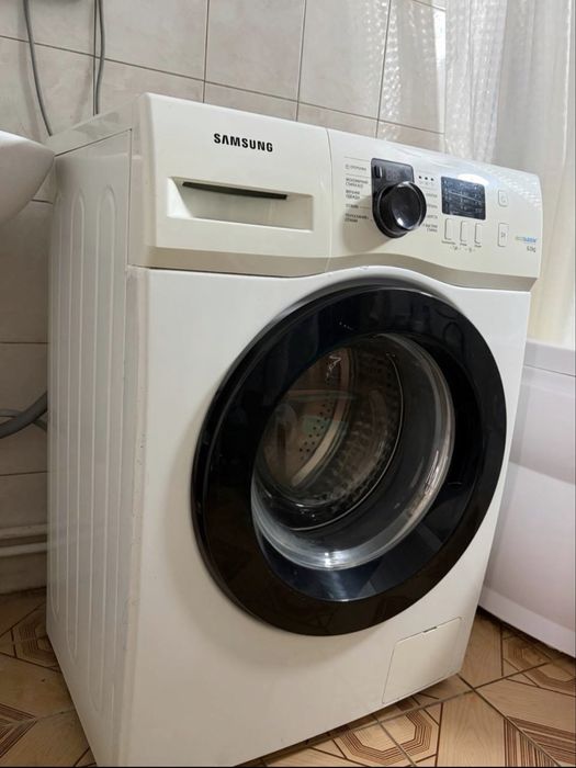 Samsung 7kg  yaxshi xolatda