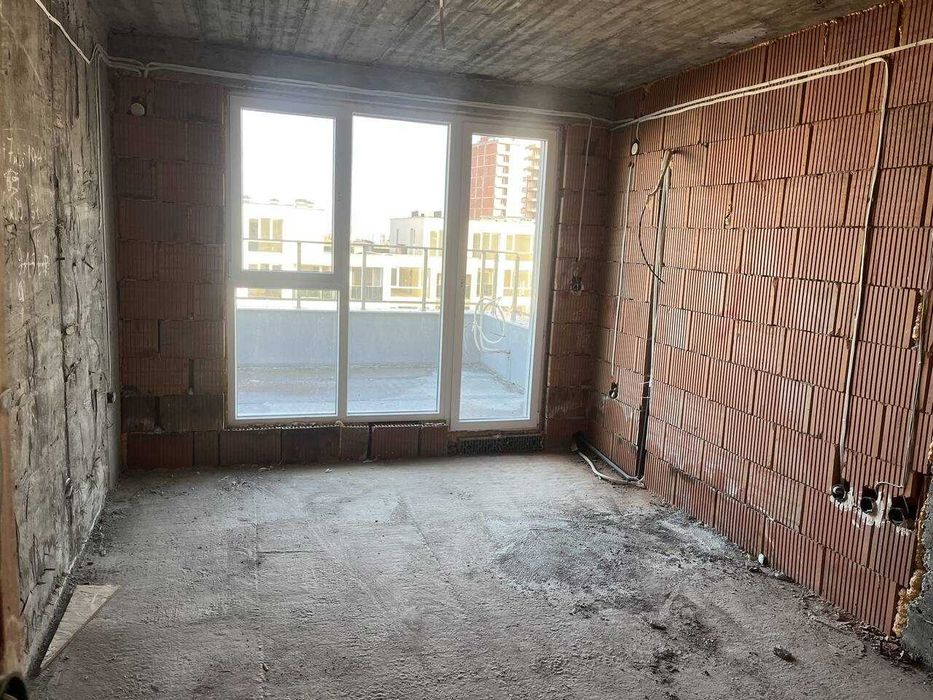 Продава се Двустаен апартамент в Пловдив, Гагарин - 72 кв.м за 631 €/кв.м - Снимка #1