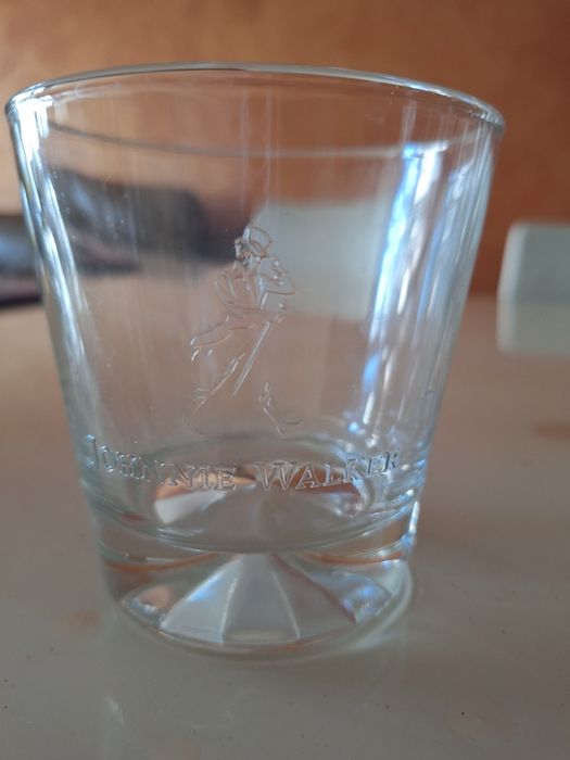 Нови чаши за уиски