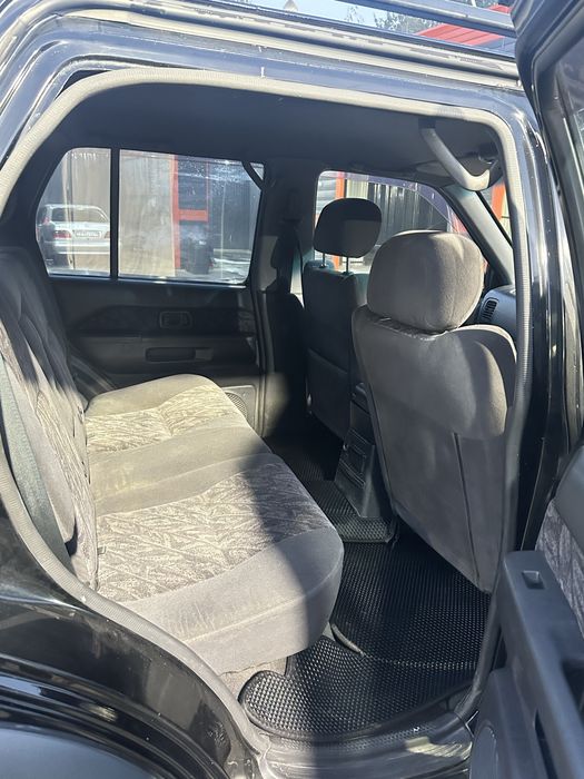 Nissan terrano 1997 года