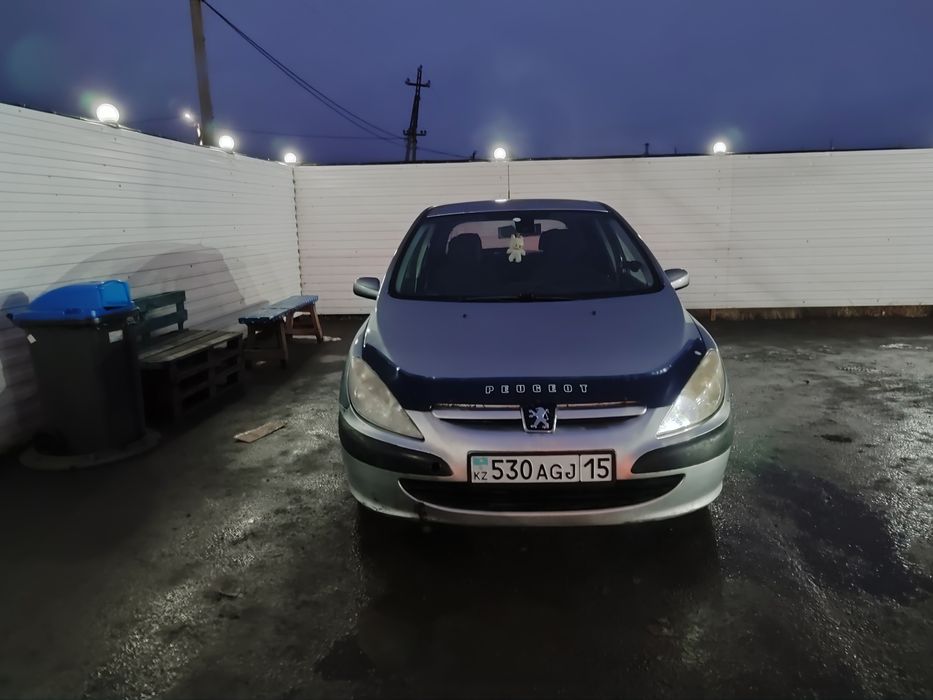 Продам экономичный Пежо 307