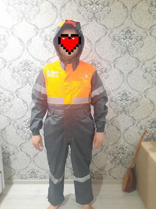 Продам спецовку летнию комбинезон