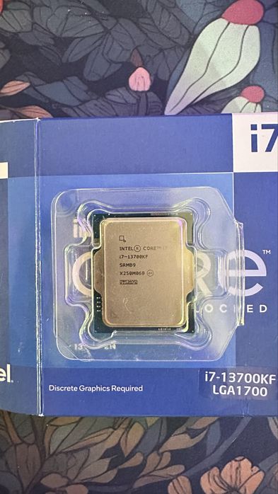 Процесор Intel Core i7 13700 KF LGA1700