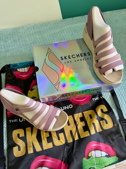 Дамски сандали Skechers Luxe Foam (N 40) – отлично състояние