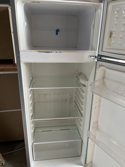 Продается холодильник б/у в хорошем состоянии