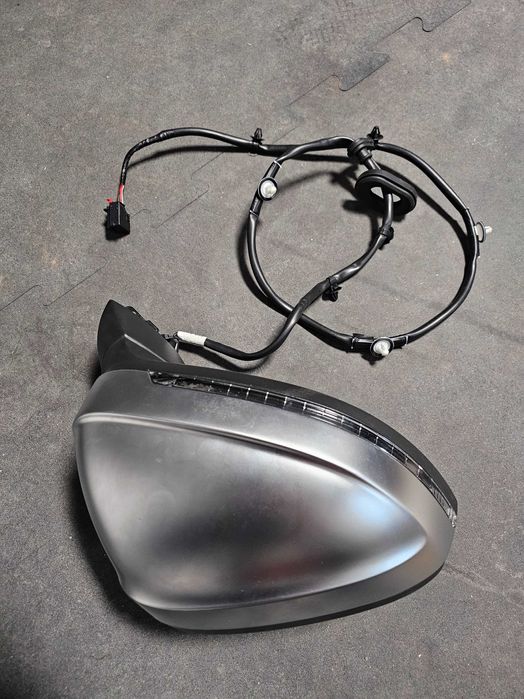 Oglinda Audi A5/S5/RS5 A4/S4/RS4 B9