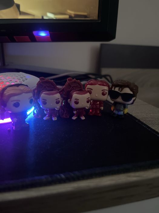 Kinder joy stranger things