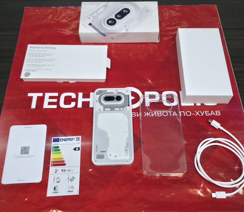 КАТО НОВ 256GB Nothing Phone 4a 5G Гаранция Технополис 2028г. White