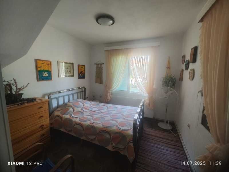 Самостоятелна къща в Паралия Каряни