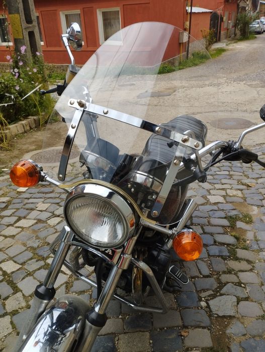 Vând motocicleta Honda cm 400t