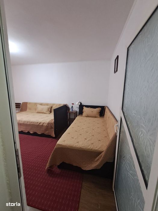 Garsoniera parter,stradala, M-uri