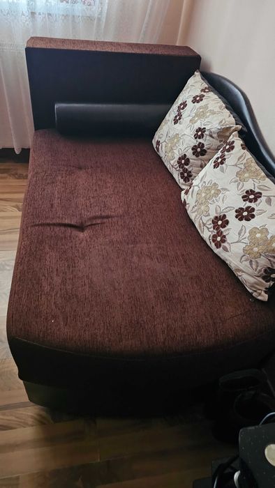 Canapea extensibilă