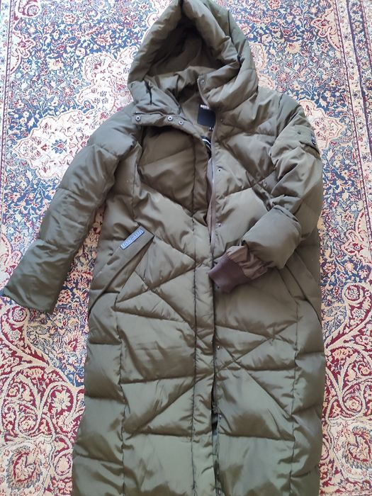 Продам срочно пуховик