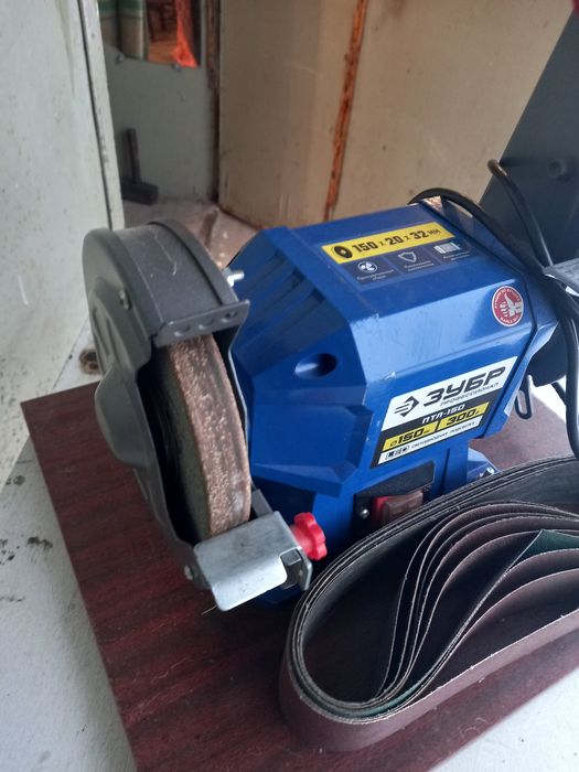 Шлифовальный станок  220 вольт