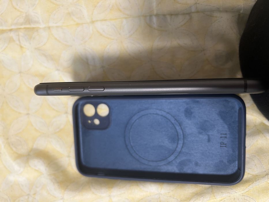 Iphone 11 64gb като нов