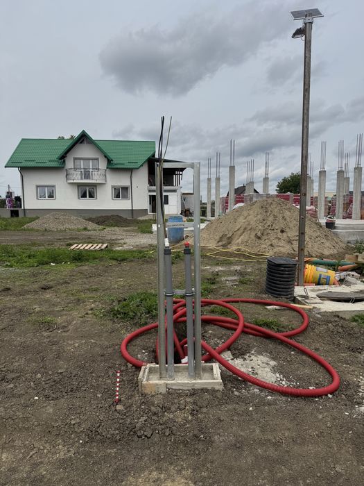 Pamant 5 ari in Itcani Intravilan cu toate utilitatile