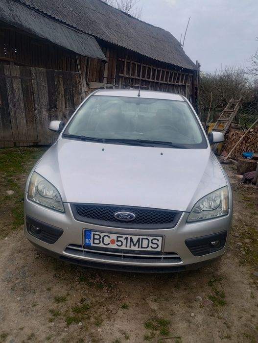 Vând Ford Focus Sedan