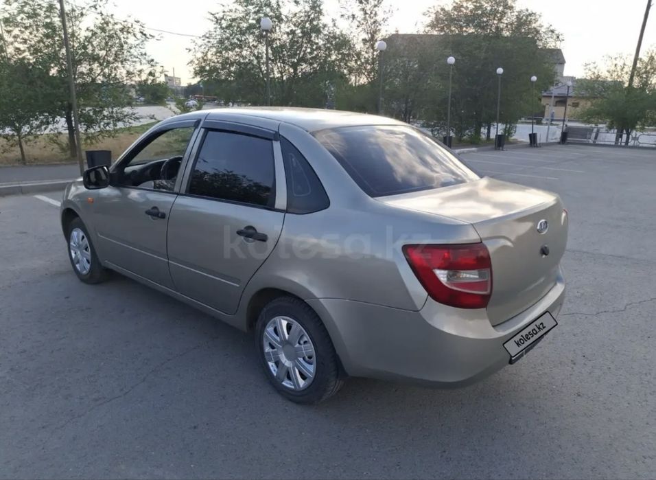 Продам машину LADA GRANTA