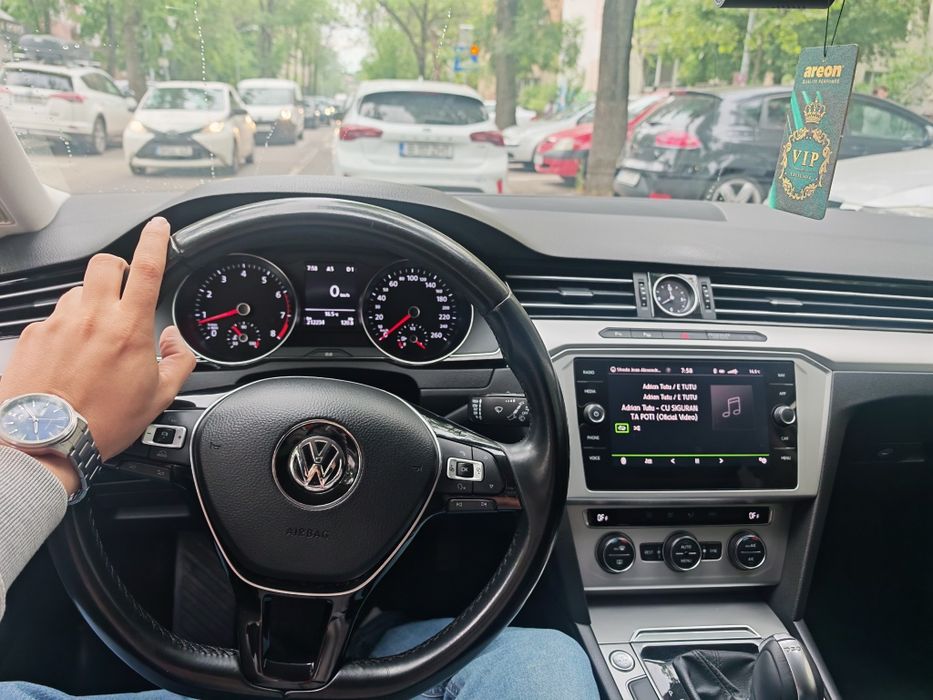 VOLKSWAGEN Passat 2018 — imagine 5