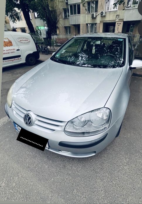 Volkswagen Golf 5 benzina 1.4