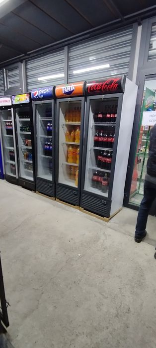 Vitrenniy Xaladelnik