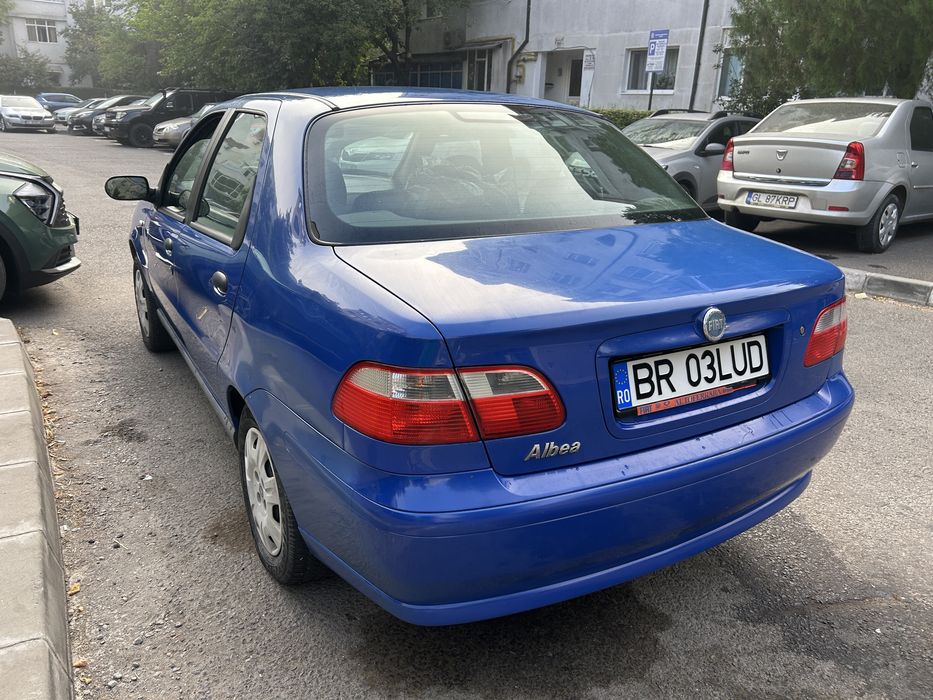 Vand fiat albea
