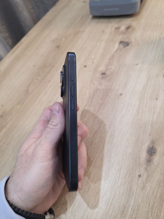 Iphone 15 pro 128 gb