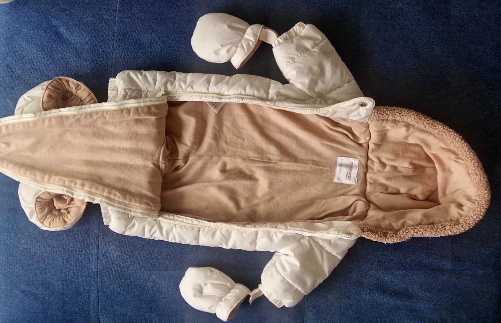 Mayoral бебешки / детски космонавт