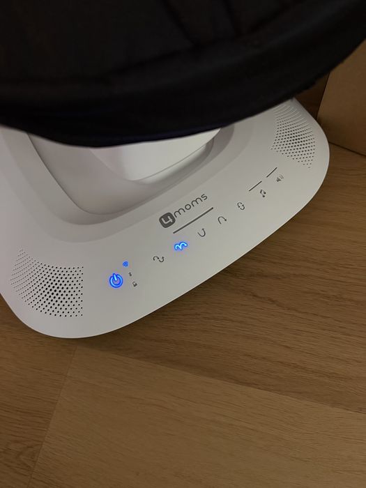 Електрическа бебешка люлка mamaRoo 5.0, черна