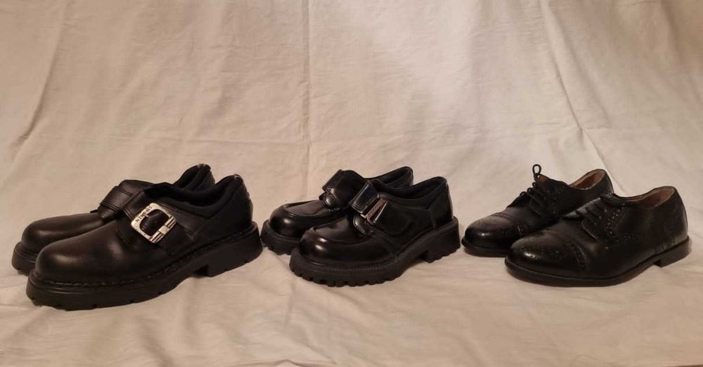 Детская новая обувь