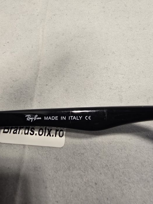Ochelari de soare polarizati Ray-Ban RB8376, Black, Made in Italy
