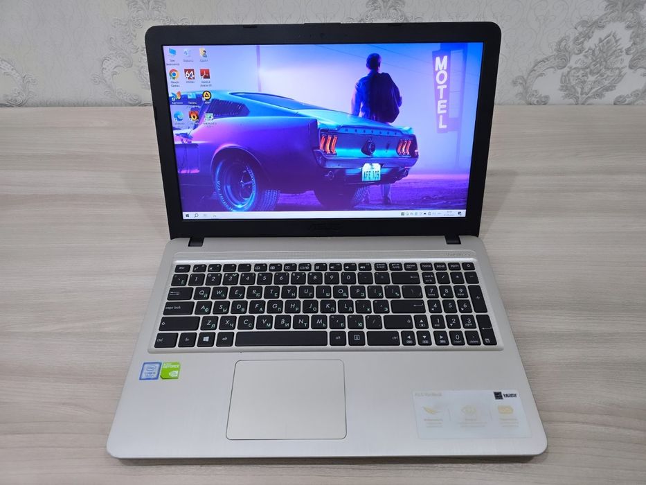 ASUS, Core i3, Ram 8Gb, SSD 128Gb, NVIDIA 2Gb