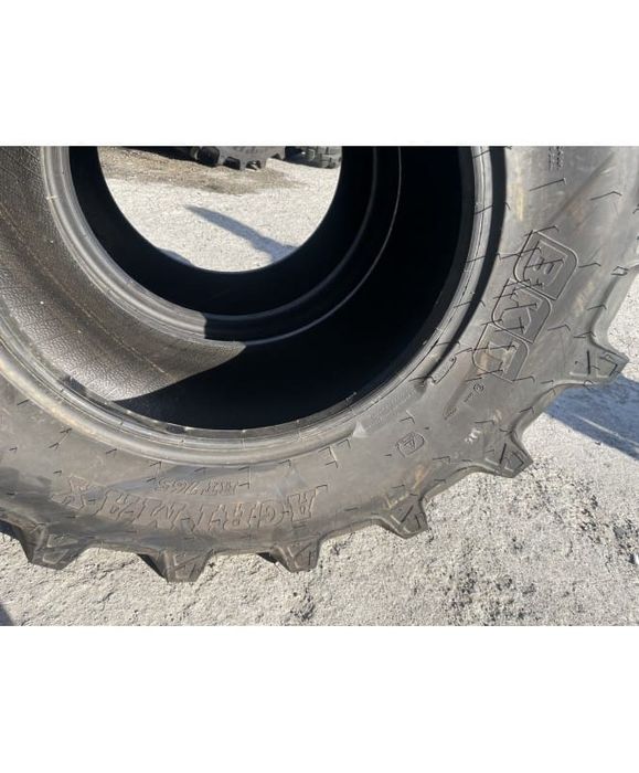 380/70 r20 bkt agrimax rt765 132a8/b tl 3807020  Cauciucuri tractor, Fiat, Case, Fendt, John Deere, New Holland, Massey Ferguson, UTB   Cauciucuri tra
