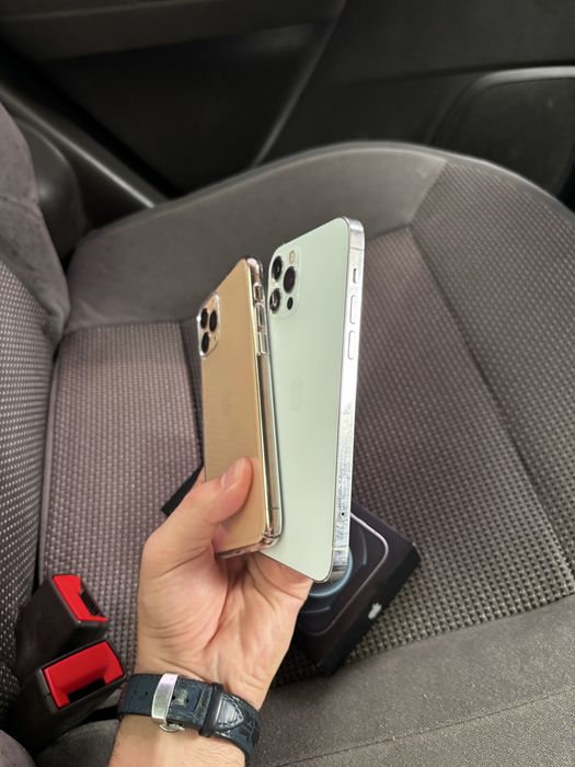 iPhone 12 pro iphone 11 pro gold