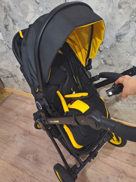 Детская коляска с автокреслом