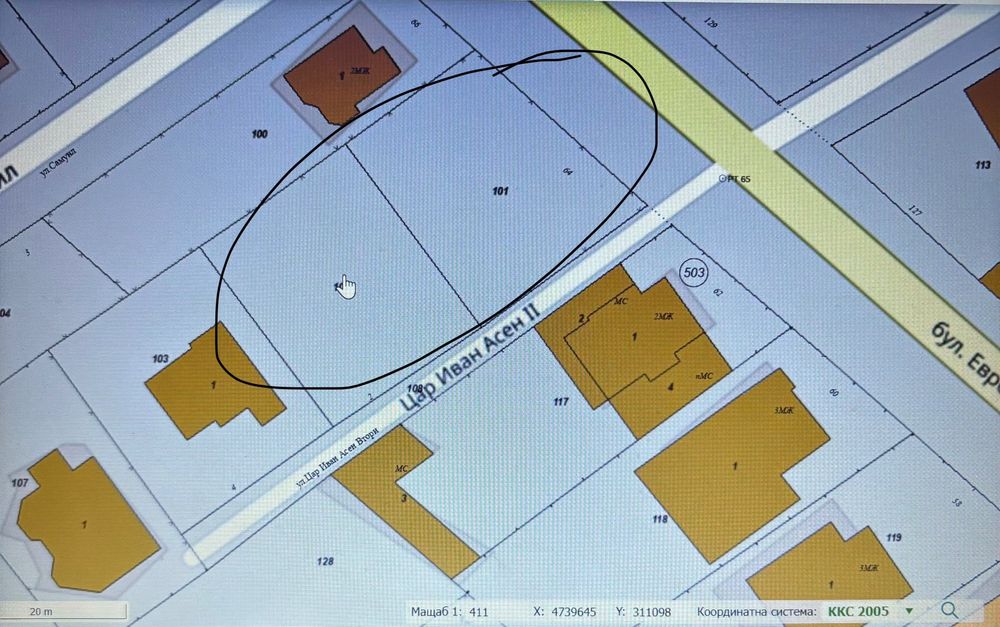 Парцел 1 123 кв м гр. Божурище бул. Европа в регулация с ток вода и газ. Нов жилищен квартал. С бърз изход до Европейски път